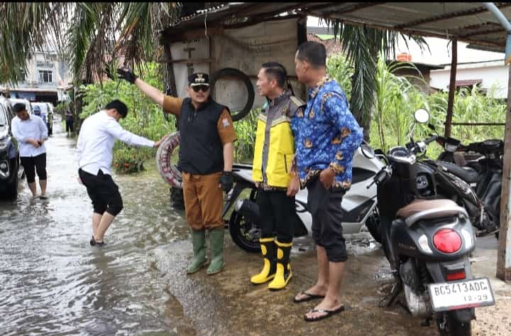 Waspada! Kota Palembang Terus Diguyur Hujan, Warga Dihimbau Siaga di Lokasi Rawan Banjir