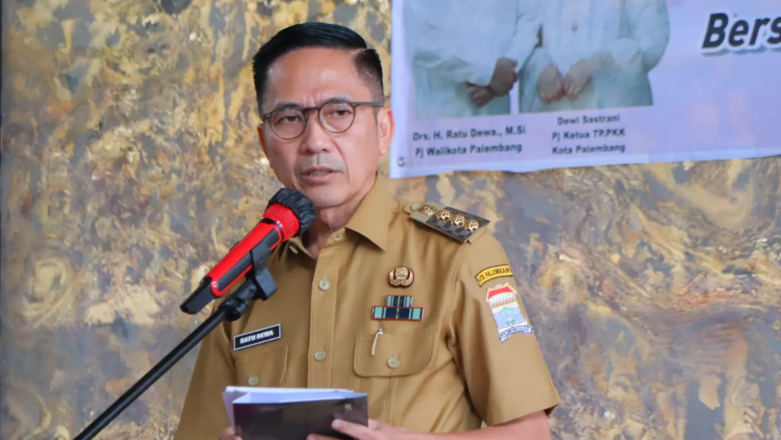 Kurangi Kemacetan, Ratu Dewa Wajibkan ASN Naik Angkutan Umum 