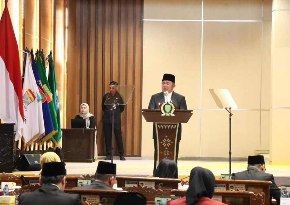 Kemenkum Sumsel Hadiri Rapat Paripurna DPRD, Bahas Raperda Sumsel Energi Gemilang dan Hasil Reses