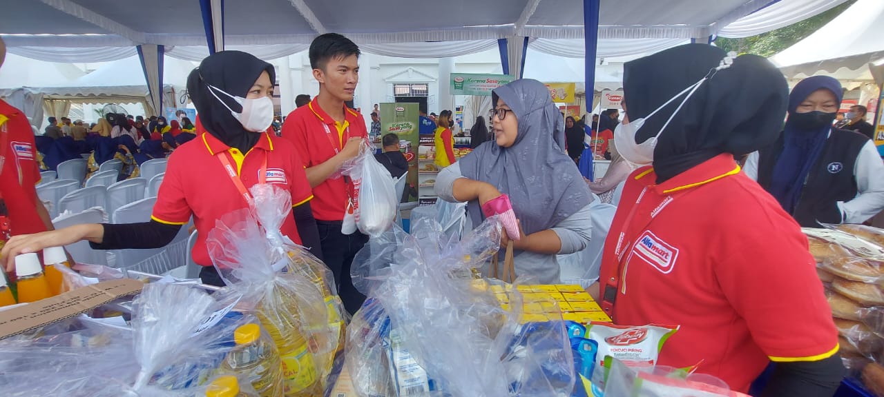 Alfamart Ikut Ramaikan Bazar Ramadan Pemkot Palembang