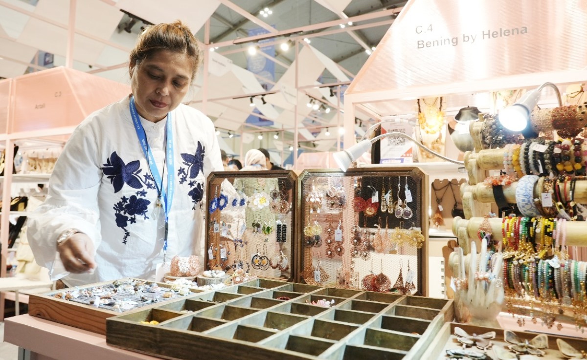 Dukungan BRI Antar Usaha Lokal Perhiasan Batu Alam Jangkau Pasar Internasional