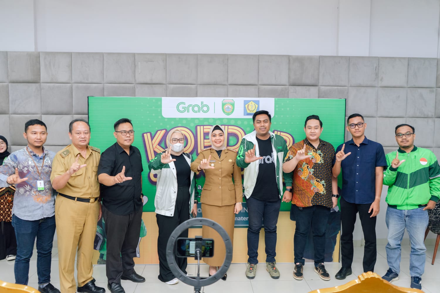 Grab dan  GERKATIN Sumsel berikan Pelatihan Bahasa Isyarat Bagi Ratusan Pengemudi