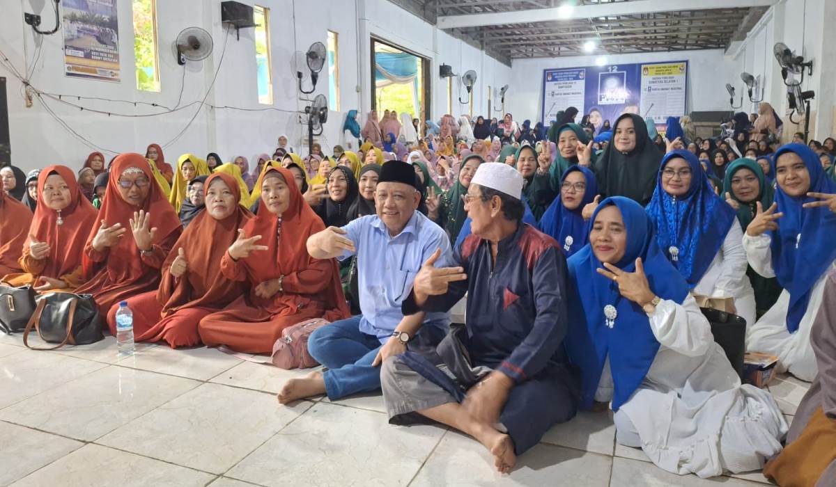 Gaet Suara Pemilih, Caleg DPR RI Umar Halim Hadiri Pengajian di Talang Kelapa Banyuasin 