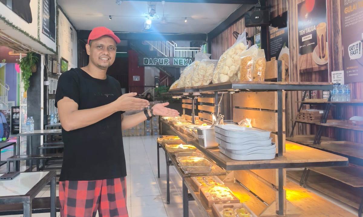Bikin Susah Pilih! Dapur Neka Tambah Puluhan Jajanan Pasar, Ada Pempek Jumbo hingga Bolu Lumer