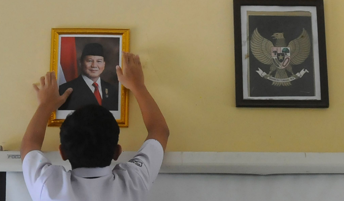 Tak Pajang Foto Presiden dan Wapres Baru, Instansi dan Sekolah di Palembang Bisa Kena Sanksi