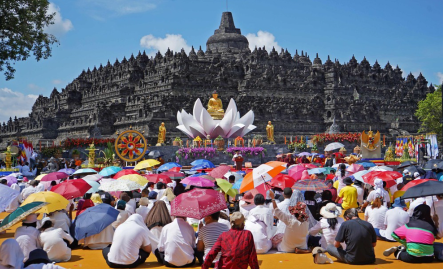 5 Destinasi Wisata Religi yang Wajib Dikunjungi Saat Libur Waisak, Nomor 3 Ada di Palembang