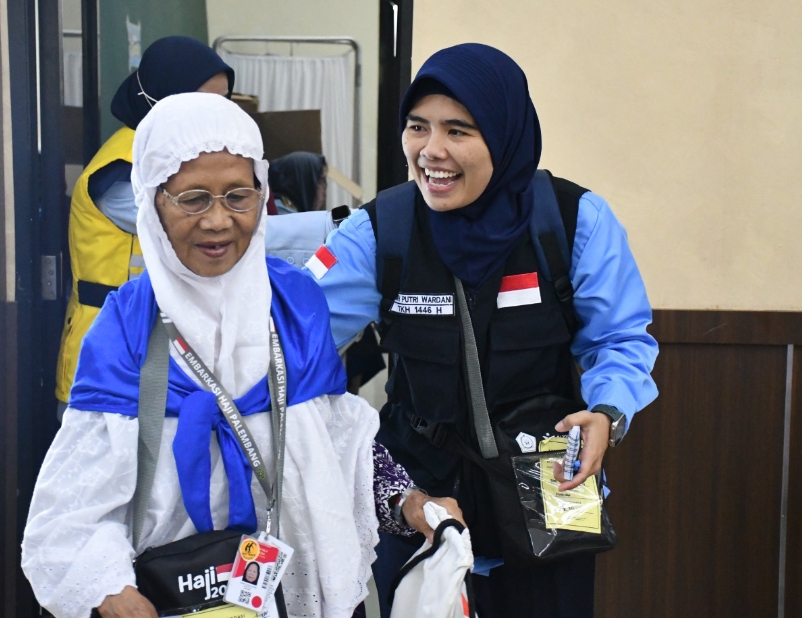 370 Jemaah Kloter 3 Tiba di Asrama Haji, Besok Selasa 6 Mei 2025 Dinihari Diberangkatkan