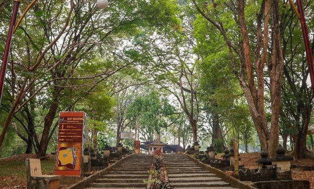 Menelisik Situs Warisan Kerajaan Sriwijaya di Bukit Siguntang Palembang, Benarkah Ada Makam Keramat di Sini?