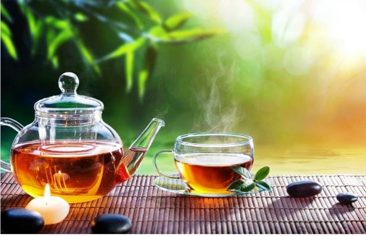 Tips Minum Teh Agar Tetap Sehat Saat Puasa