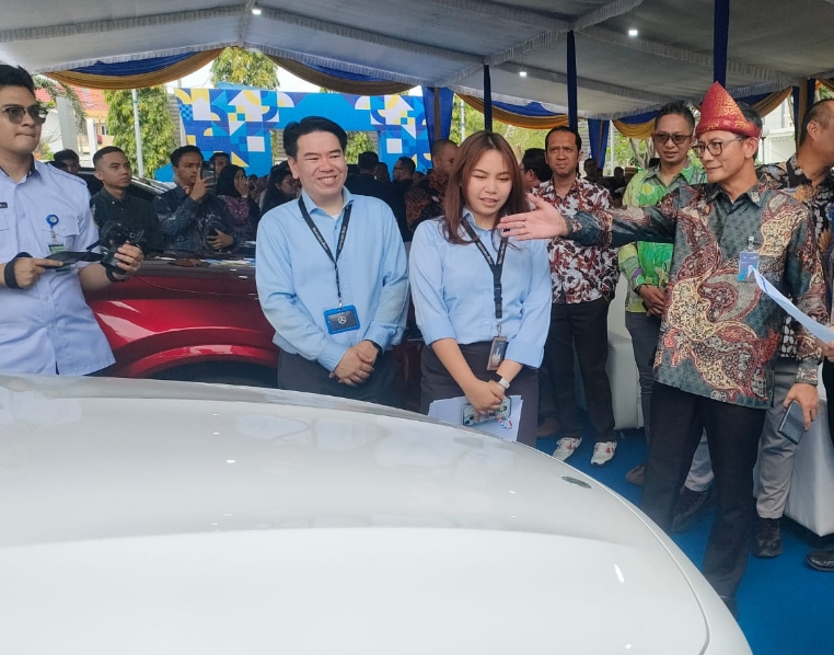 Pasar Otomotif Indonesia Koreksi, Pembiayaan Kendaraan di Bank Mandiri Justru Tumbuh 16 Persen