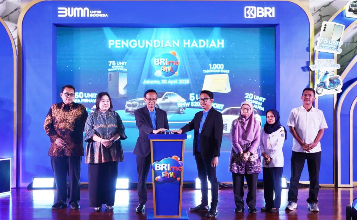 Umumkan Pemenang BRImo FSTVL 2024, Nasabah BRI Bawa Pulang Mobil BMW hingga Ribuan Tabungan Emas