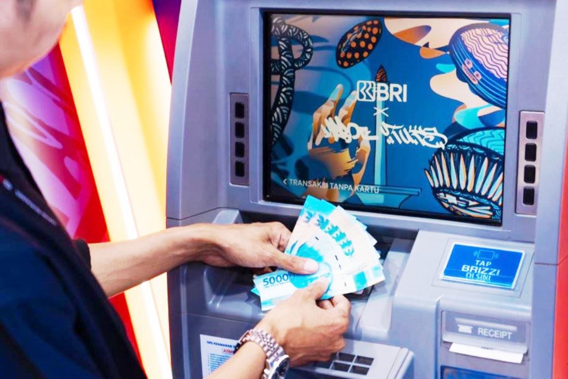 Gaji Melalui BRI, Hidup Lebih Mudah: Kisah Nurul Aina, Nasabah Bank Rakyat Indonesia