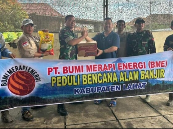 BME Salurkan Ribuan Paket Sembako ke 22 Desa Korban Banjir Lahat