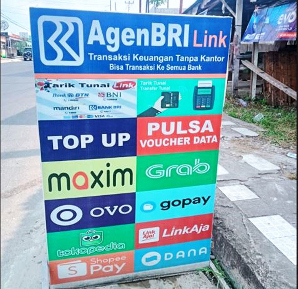 Kreatif Berinovasi, Agen BRILink di Kota Bengkulu Permudah Layanan Transaksi Keuangan
