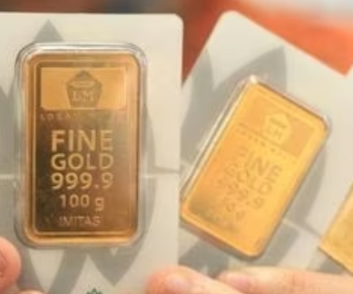 Rekor Emas Antam Anjlok Terparah Sepanjang Sejarah, Hari Ini Turun Rp 57 Ribu, Ukuran 1 Gram di Rp 2,4 Juta 