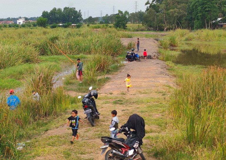 LAPOR PAK! Tanjung Barangan jadi Wahana Memancing