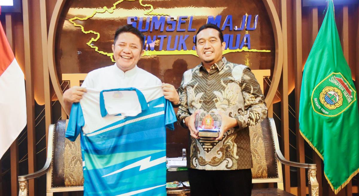 PLN Ajak Gubernur Sumsel Semarakkan Kota Palembang Lewat PLN Mobile Color Run 2025