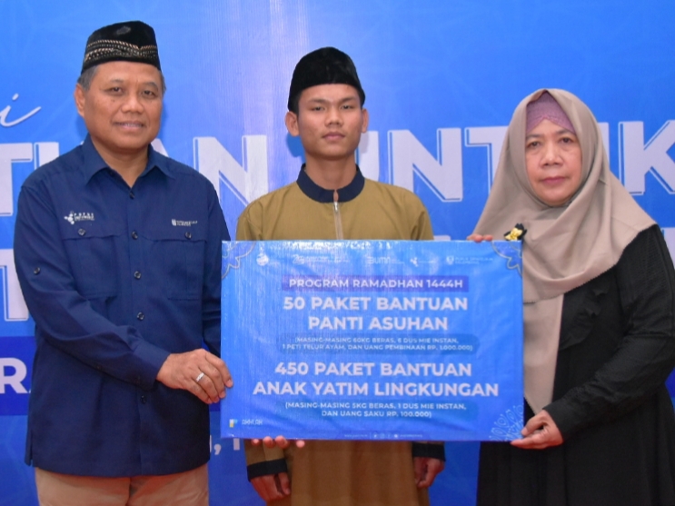 Pusri Palembang Berbagi Berkah Ramadan 1444 H Bersama Anak Yatim dan Dhuafa