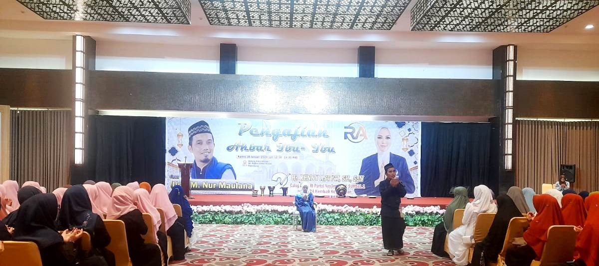 Ustaz Maulana dan Ribuan Jemaah Doakan Renny Astuti Jadi Anggota DPR RI, Sampaikan Pesan Mendalam 