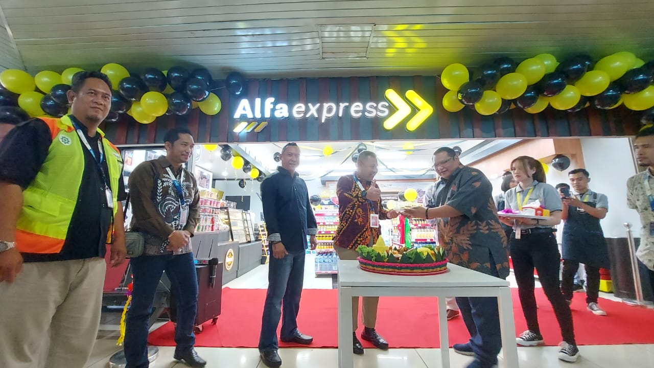 Alfaexpress Resmi Hadir di Bandara SMB II Palembang