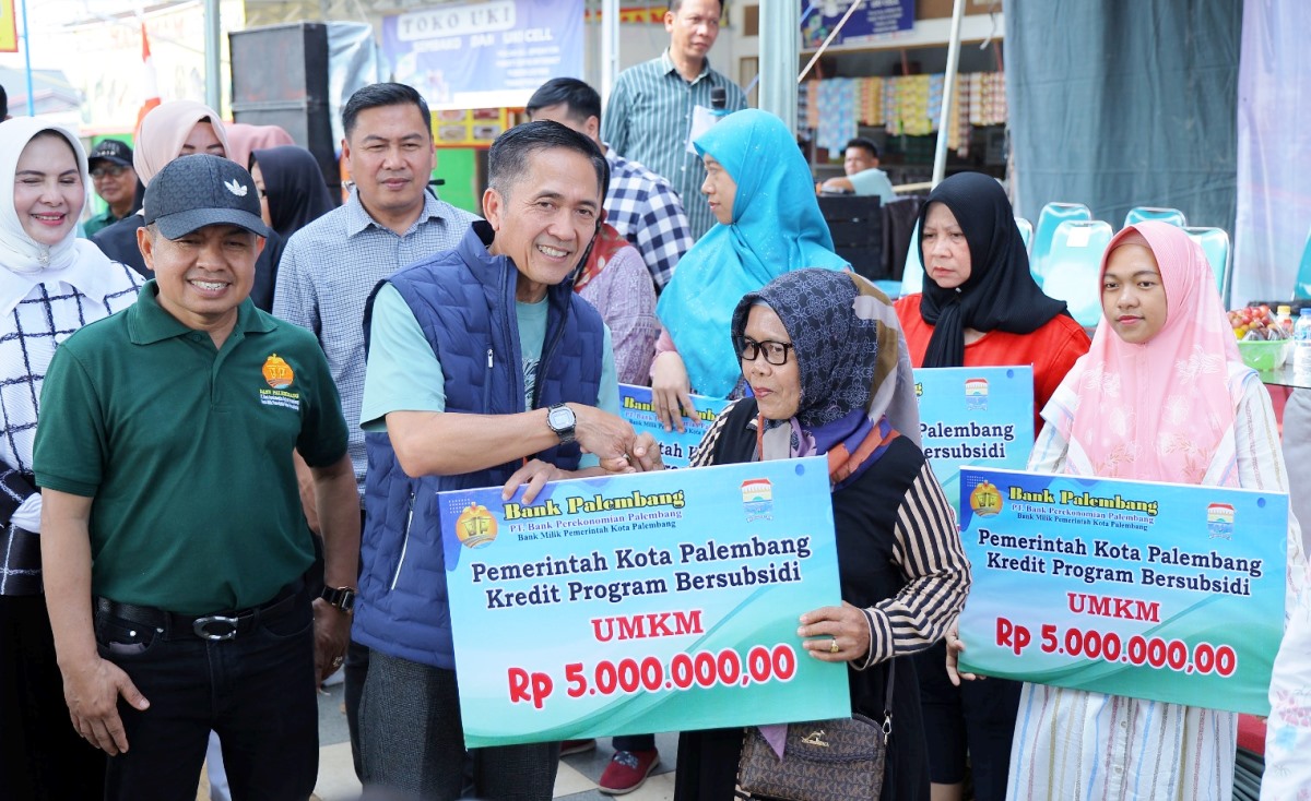 Ciptakan Lapangan Kerja Baru dan Kembangkan Usaha Mikro, Walikota Palembang Launching Progran Modal Usaha