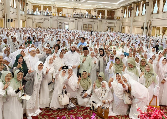 Ribuan Jemaah Tabligh Akbar Bersatu Doakan Kemenangan RDPS di Pilkada Pelembang