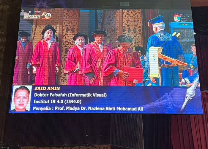 Dosen UBD Terima Anugerah dari Sultan Negeri Sembilan  Malaysia