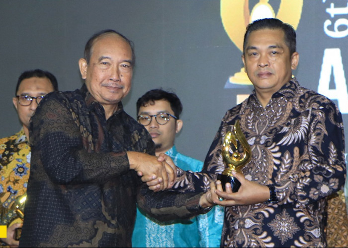 Perkuat Komitmen Keberlanjutan Berbasis ESG, Pusri Borong 2 Penghargaan Gold pada TJSL CSR Award 2026