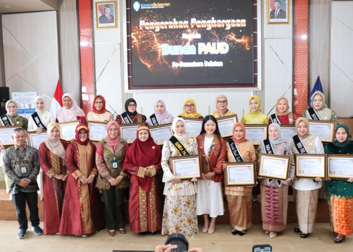 Bunda PAUD Kota Palembang Raih Penghargaan Nasional, Bentuk Komitmen Dukung Program Wajib Belajar 13 Tahun