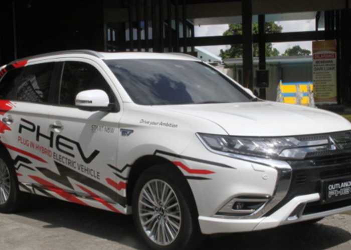Wajib Tau, Beda Mobil Hybrid dengan PHEV, Mana yang Lebih Baik?