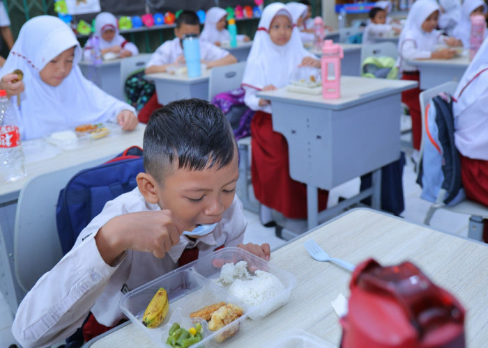 Segini Anggaran Makan Bergizi Gratis di Palembang,  Belum Termasuk Oprasional dan Lain-Lain