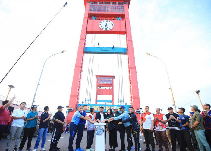 Gubernur Resmikan Car Free Day di Jembatan Ampera, Dorong Budaya Sehat dan Penguatan Ekonomi Masyarakat