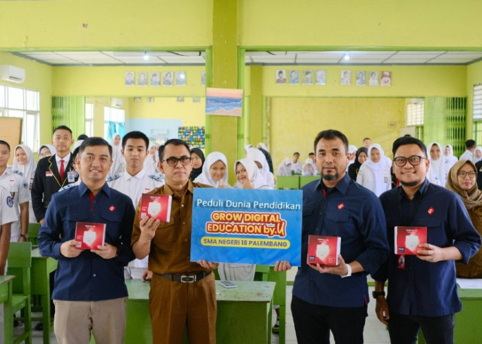 Dukung Internet Bagi Siswa Sekolah, Telkomsel Edukasi Grow Digital Education By.U di SMAN 18 Palembang 