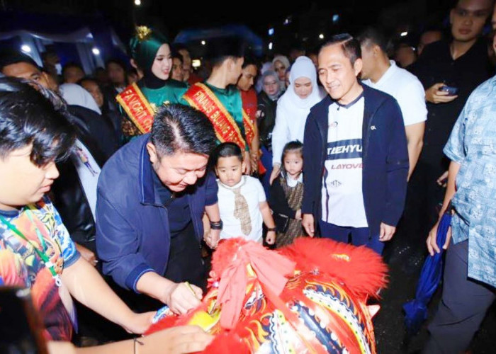 Heboh Car Free Night Atmo, Gubernur Herman Deru: Ide Besar Geliatkan Ekonomi Warga Palembang