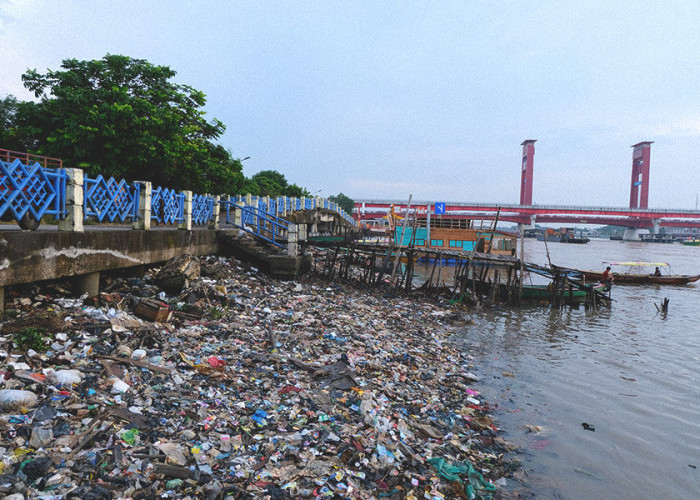 Buang Sampah Sembarangan Kena Denda Rp500 ribu di Kota Palembang, Berlaku Mulai 15 Mei 2026