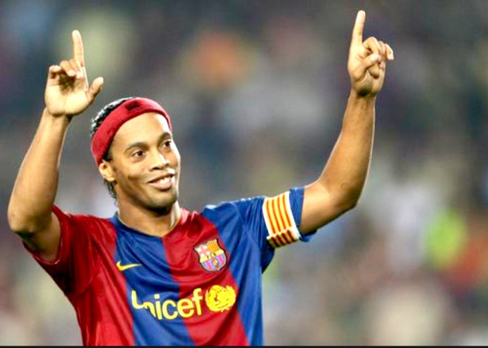 Legenda Kembali! Ronaldinho Tampil di Iklan Shopee, Netizen Nostalgia Gol Ikoniknya