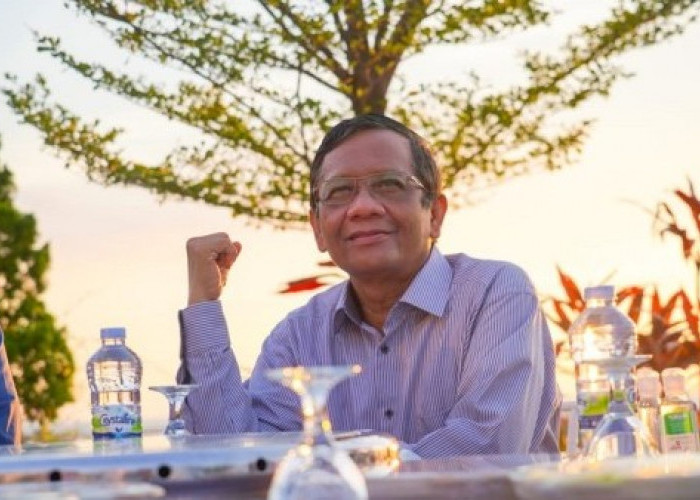 Ucapan Ngawur dan Bodoh Mahfud MD ke Rizal Ramli Soal Perppu Cipta Kerja,  Siteru Makin Sengit   