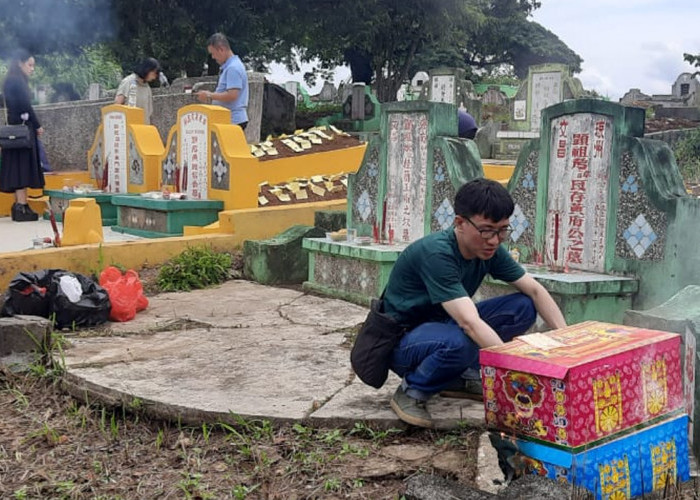 Asal Usul dan Makna Tradisi Cheng Beng Bagi Masyarakat Tionghoa 