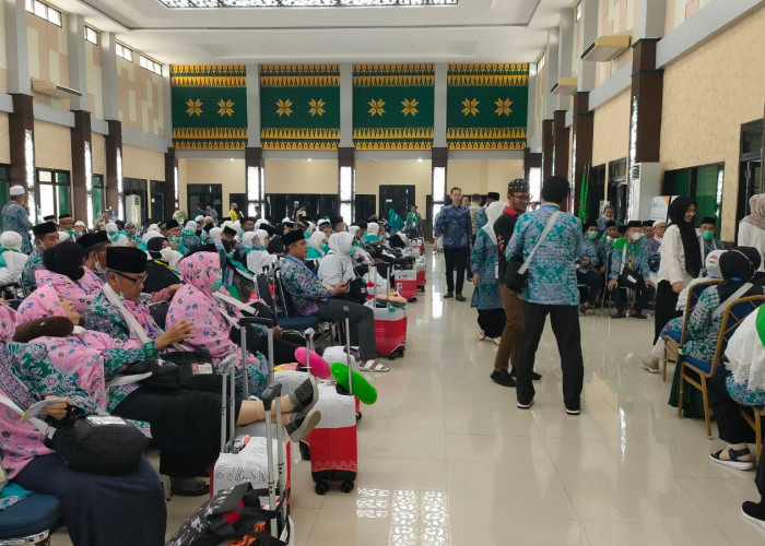 353 JCH Kloter 11 Tiba di Embarkasi Palembang, Jemaah Asal Muba dan Palembang   