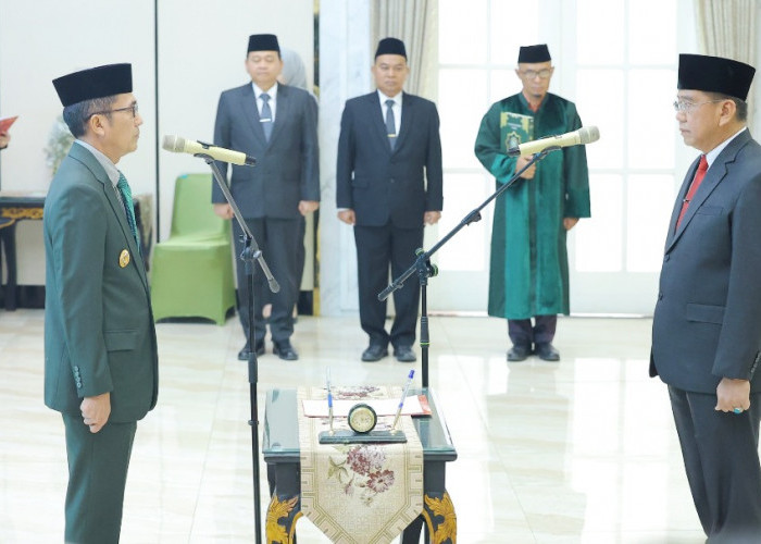 Walikota Ratu Dewa Lantik Pj Sekda Palembang Sulaiman Amin