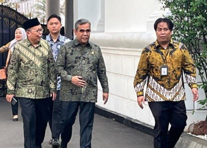 Ahmad Muzani : Pak Jokowi Bakal Pertimbangkan Hapus PPDB 