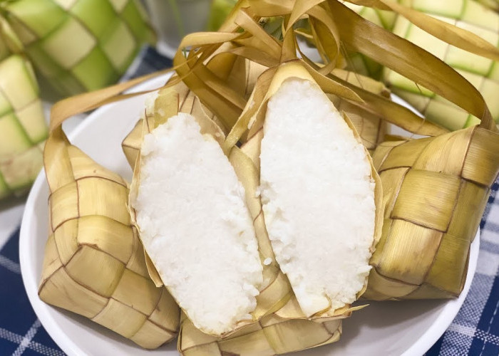Lebih Hemat Gas, Ini Cara Memasak Ketupat yang Cepat Matang dan Tahan Lama