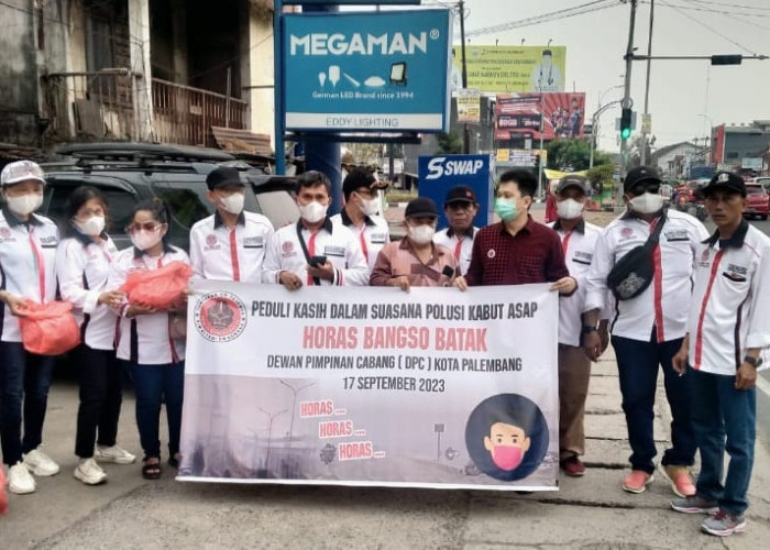 HBB DPC Kota Palembang Gelar Aksi Peduli Bagikan 1.000 Masker Antisipasi Polusi Kabut Asap  