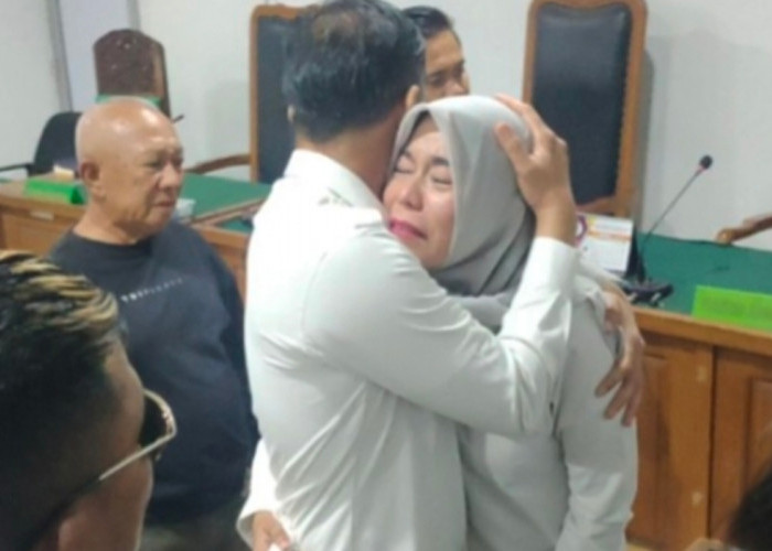 Terbukti Bersalah, Mantan Wawako Palembang dan Suami Divonis 7,5 Tahun Penjara