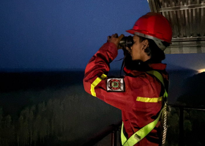 Menara Api 32 Meter Pantau Karhutla 24 Jam di Musi Banyuasin