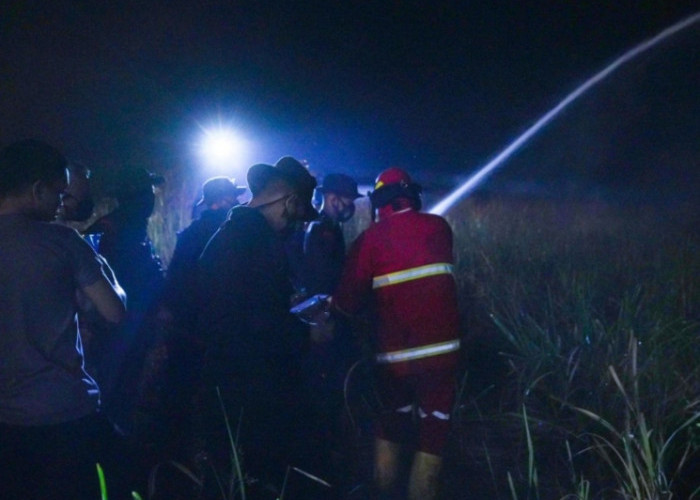Tim Fire Fighter Pusri Terlibat Aktif Bantu Padamkan Karhutla di Ogan Ilir 