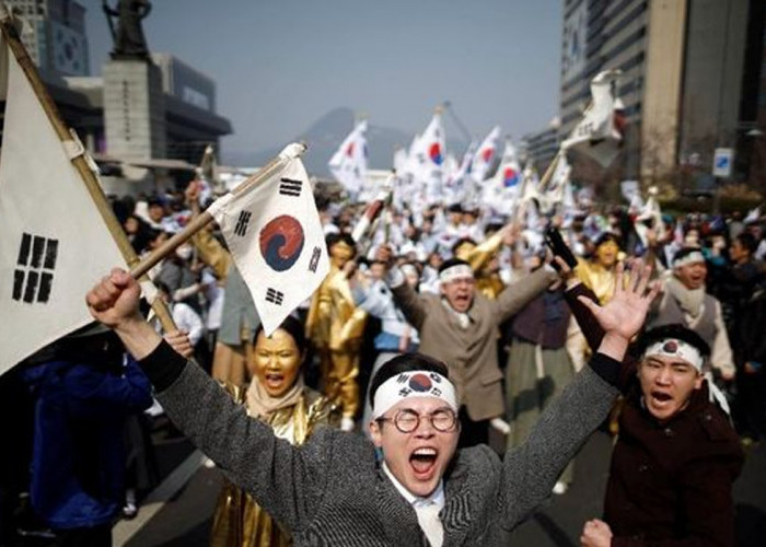 Mengenal Gerakan Sumbangan Emas Korea Selatan, yang Berhasil Membawa Negara Ini dari Keterpurukan Menjadi Maju