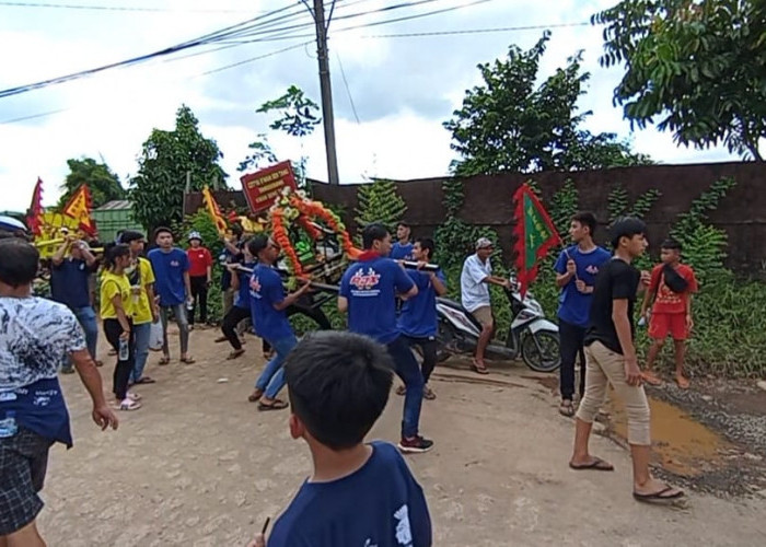 Ribuan Umat Ikuti  Ritual  Kirab Kelenteng Wie Lieong Keng
