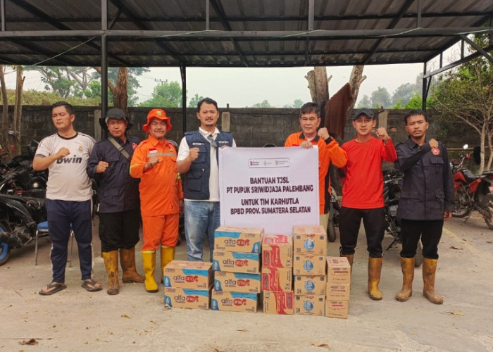 Pusri Turun Langsung Hadapi Karhutla Sumsel, Kirim Bantuan Logistik untuk Tim Pemadam di BPBD