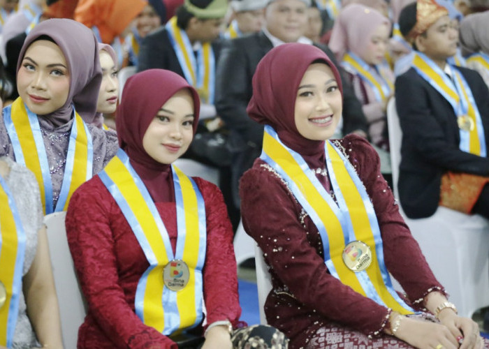 Yudisium Fakultas Sosial Humaniora UBD 2024 Luluskan 213 Mahasiswa